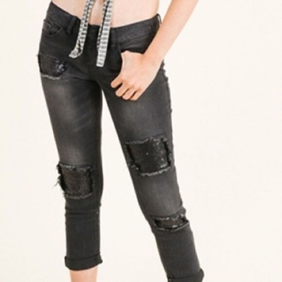 Denim - Sequin Patch Jeans‎